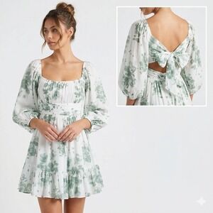 Selfie Leslie Floral Cut-Out Tie Back Mini Dress in White/Green Small NWOT $95